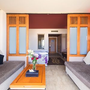 Family Room Sea View